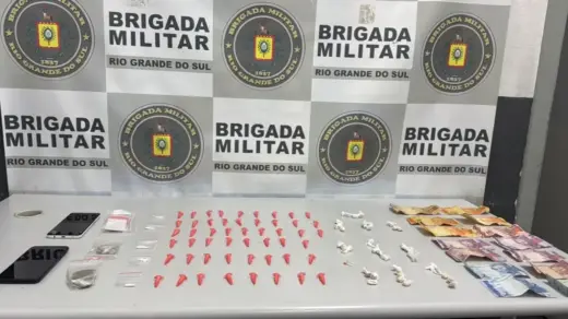 Brigada Militar prende homem e mulher por tráfico de drogas em Caxias do Sul - Studio TV