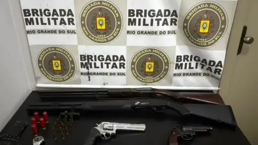 Brigada Militar recupera arsenal furtado e prende suspeito em Passo Fundo - Studio TV