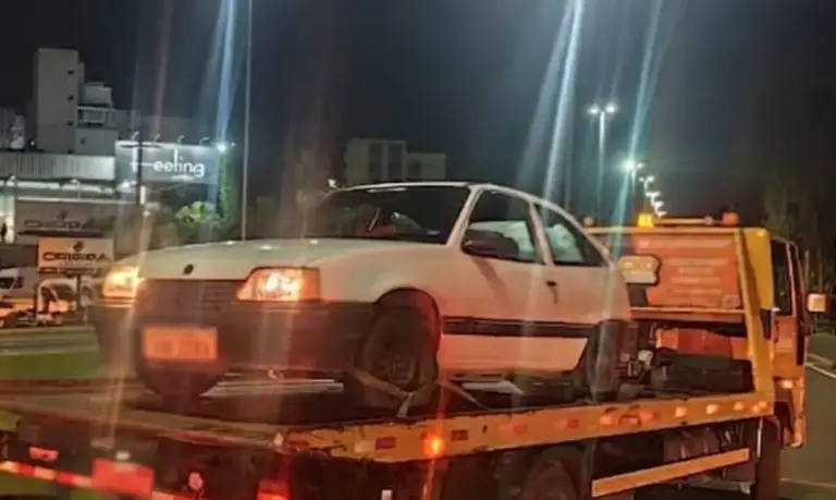 Brigada Militar recupera carro furtado e prende foragido em Farroupilha - Studio TV