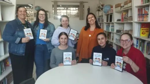 Caderno de Leitura incentiva alfabetização e aproxima famílias das escolas em Veranópolis - Studio TV