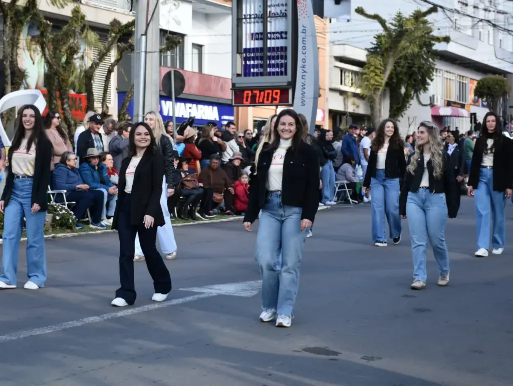 Candidatas à Corte da XII Femaçã participam de atividades sobre a história e a identidade de Veranópolis - Studio TV