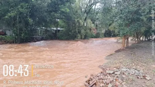 Chuva supera 170 milímetros e causa transtornos em Nova Bassano - Studio TV