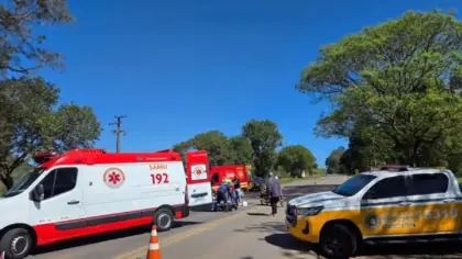 Colisão entre carro e motocicleta deixa homem ferido na ERS-324, em Casca - Studio TV