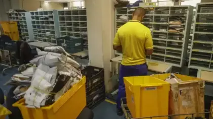 Correios encerram greve após 15 dias e retomam atividades em todo o país - Studio TV