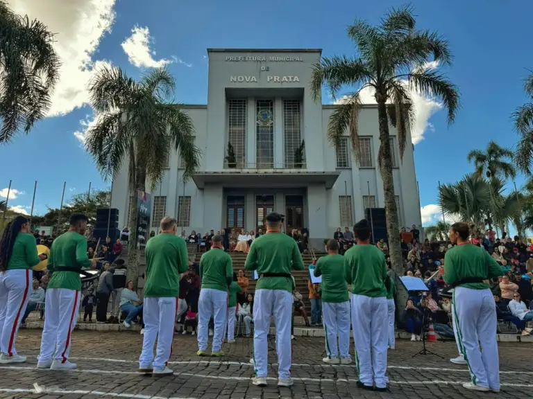 Desfile Cívico de 7 de Setembro reúne cerca de 50 grupos em Nova Prata - Studio TV