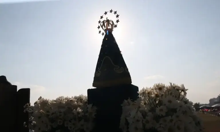 Dino manda PF investigar ataques a imagens religiosas católicas no país - Studio TV