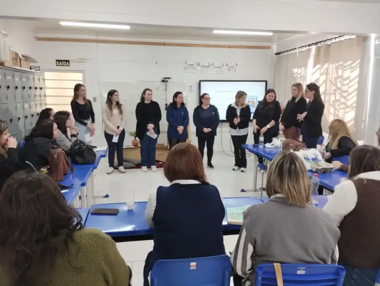 EMEF Senador Alberto Pasqualini recebe escola de Pelotas para troca de experiências em alfabetização - Studio TV