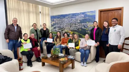 Entidades recebem certificados após Gincana arrecadar quase 11 toneladas de materiais em Veranópolis - Studio TV