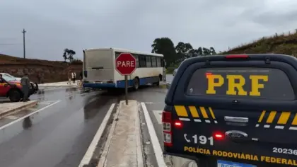 Estudante de 22 anos morre após colisão entre van e ônibus na BR-285 - Studio TV