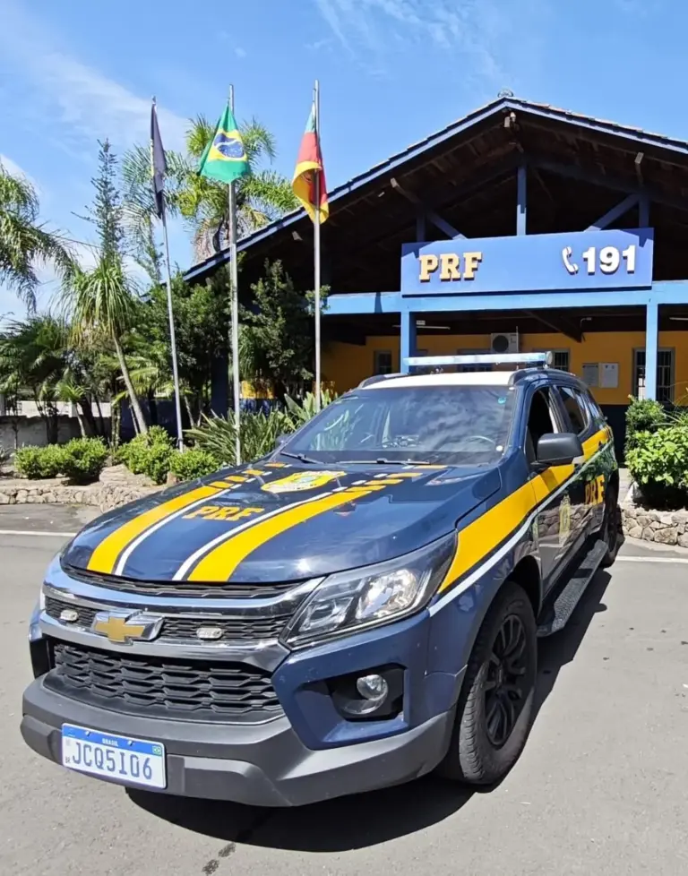 Foragido por roubo há 11 anos é preso pela PRF na BR 470 em Garibaldi - Studio TV