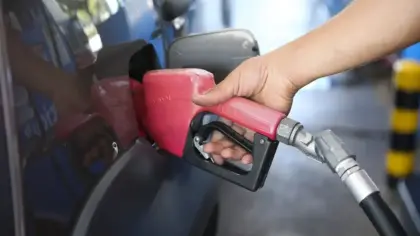 Governo deve manter subsídio de R$ 2,12 por litro de diesel por mais 30 dias - Studio TV