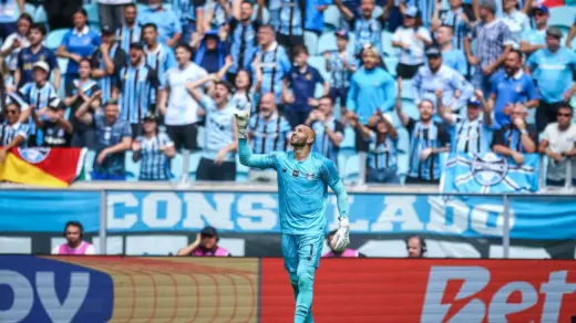 Grêmio empata sem gols com o Palmeiras na Arena e chega aos 29 pontos no Brasileirão - Studio TV