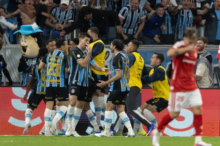 Grêmio vence Gre-Nal decisivo e avança à semifinal da Copa do Brasil - Studio TV