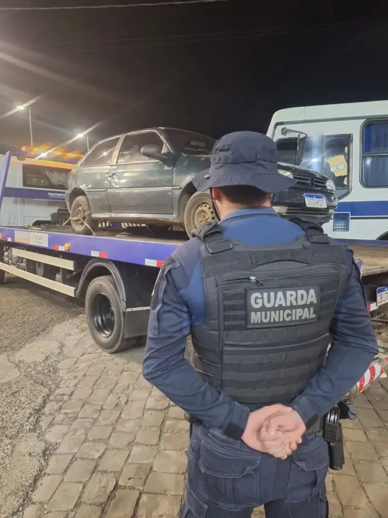 Guarda Municipal recupera veículo furtado no bairro Santana, em Vacaria - Studio TV