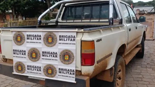 Homem é preso após furto de caminhonete e Hilux é recuperada em Ibiraiaras - Studio TV