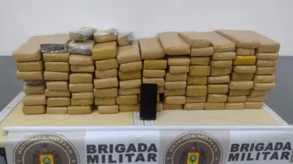 Homem é preso com cerca de 75 quilos de maconha na ERS-240 em Montenegro - Studio TV