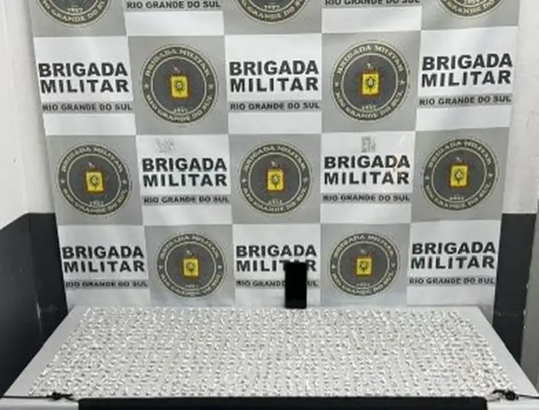 Homem é preso com mais de mil porções de crack em Caxias do Sul - Studio TV