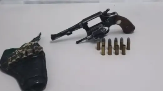 Homem é preso com revólver e munições em Caxias do Sul - Studio TV