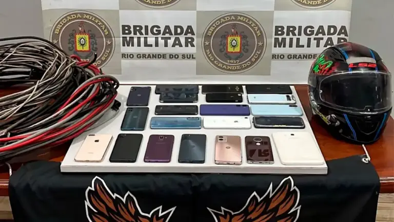 Homem é preso com veículos adulterados, celulares e fios sem procedência em Arroio do Sal - Studio TV