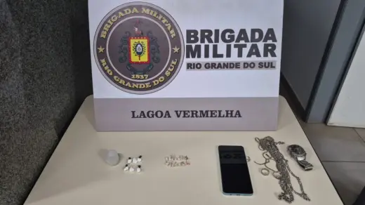 Homem é preso por tráfico de drogas em Lagoa Vermelha - Studio TV