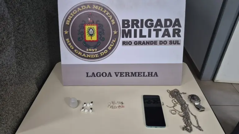 Homem é preso por tráfico de drogas em Lagoa Vermelha - Studio TV