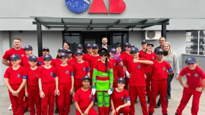 Hospital Comunitário São Peregrino Lazziozi promove ação de empatia com Bombeiros Mirins em Veranópolis - Studio TV