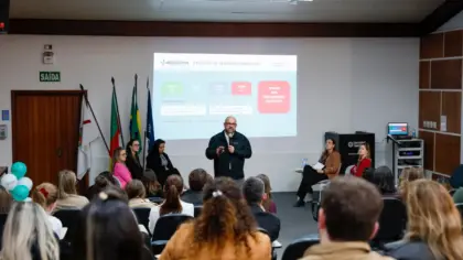 Hospital Tacchini reúne cerca de 80 profissionais em evento sobre cuidado multidisciplinar na UTI - Studio TV