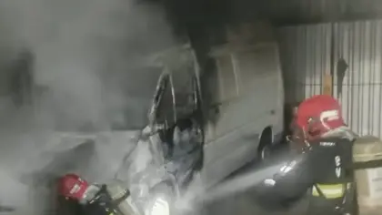 Incêndio em veículo mobiliza Bombeiros Voluntários em Nova Petrópolis - Studio TV