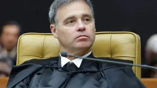 Mendonça rejeita ação contra reajuste do Bolsa Família anunciado pelo governo - Studio TV