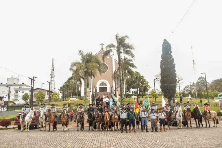 Missa Crioula reúne comunidade e celebra tradições gaúchas em Vila Flores - Studio TV