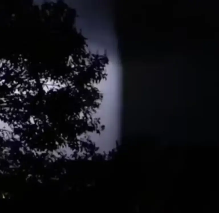 Moradores se assustam com formação durante temporal em São Luiz Gonzaga - Studio TV