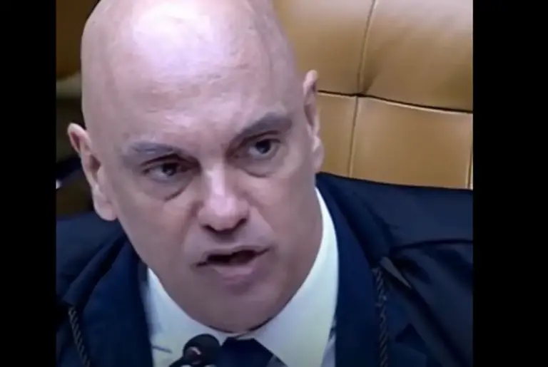 Moraes e Mendonça protagonizam embate tenso durante sessão no STF - Studio TV