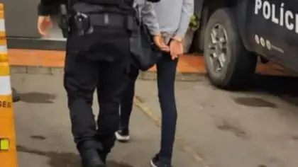 Mulher com 15 antecedentes por furto é presa em farmácia de Bento Gonçalves - Studio TV