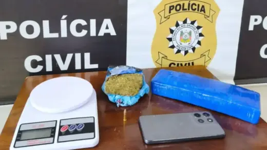 Mulher de 25 anos é presa por tráfico de drogas em Serafina Corrêa - Studio TV