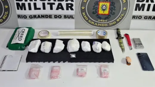 Mulher é presa com mais de 1 kg de cocaína em Guaporé - Studio TV