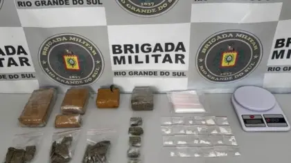 Mulher é presa por tráfico de drogas no bairro De Lazzer, em Caxias do Sul - Studio TV