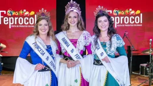 Nova Pádua elege soberanas da 16ª Feprocol - Studio TV