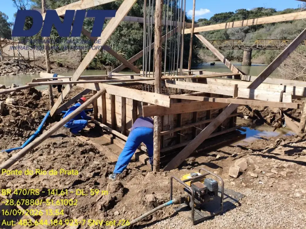Obras da ponte sobre o Rio da Prata avançam na BR-470 entre Nova Prata e André da Rocha - Studio TV