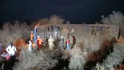 Ônibus tomba na Chapada Diamantina e deixa sete mortos e 13 feridos - Studio TV