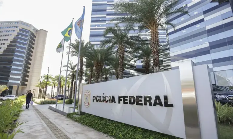 PF confirma guarda de celular de Vorcaro e diz poder enviar dados a ministros do STF - Studio TV