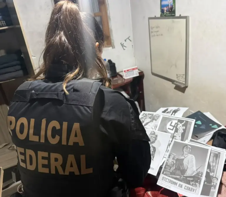 PF faz operação contra apologia ao nazismo, racismo, homofobia e transfobia no RS - Studio TV