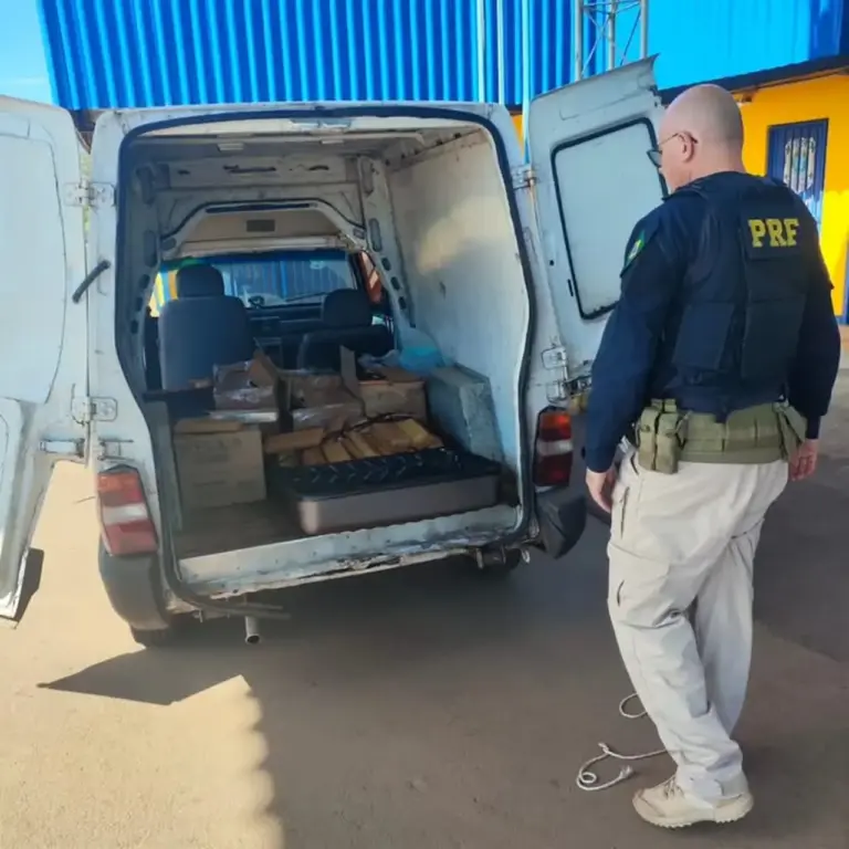 PRF apreende 158 quilos de maconha e prende três homens no RS - Studio TV