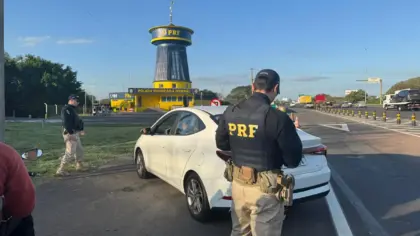 PRF e CCR ViaSul promovem ação educativa no Dia Nacional do Trânsito - Studio TV