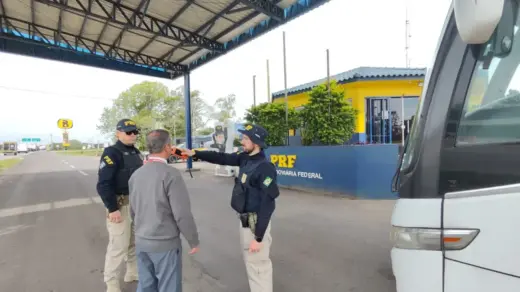 PRF promove ações educativas durante a Semana Nacional de Trânsito no Rio Grande do Sul - Studio TV