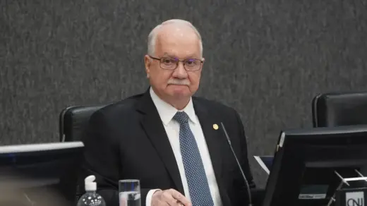 Fachin aguarda explicações de Moraes e Mendonça antes de decidir sobre crise no STF - Studio TV