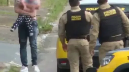 Pai é preso após manter filho de dois anos refém no Paraná - Studio TV