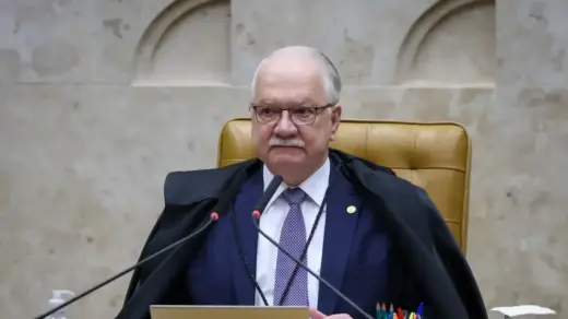 Fachin suspende decisões de Mendonça e Dino e mantém dirigentes da PF nos cargos - Studio TV