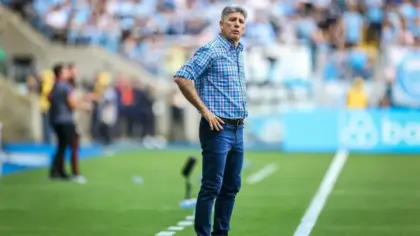 Grêmio acelera busca por novo técnico após saída de Luís Castro - Studio TV