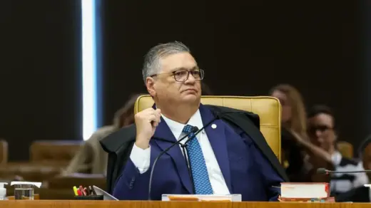 O que significa o pedido de vista de Flávio Dino na sessão histórica do STF? - Studio TV