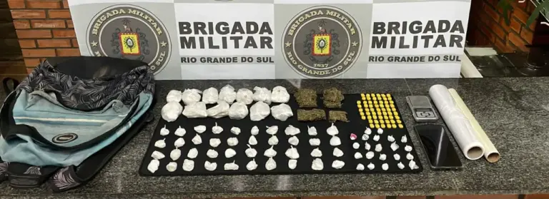 Jovem é preso com cocaína, maconha e ecstasy em Nova Prata - Studio TV